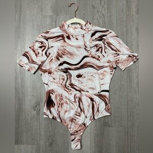 Fashion Nova Red and White Graphic Bodysuit Short Sleeve